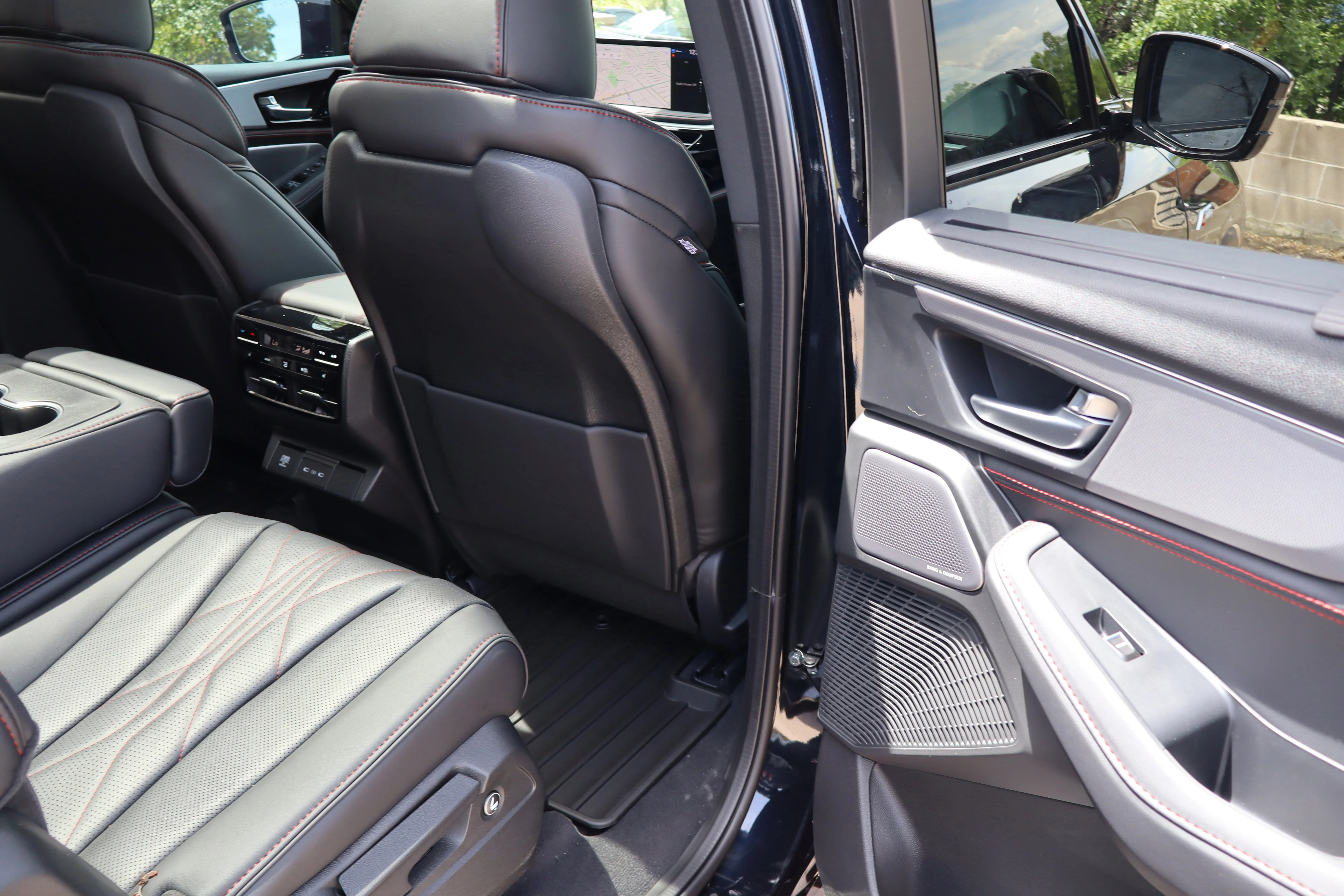 New 2026 Majestic Black Pearl Acura w/A-Spec Advance Package image 31