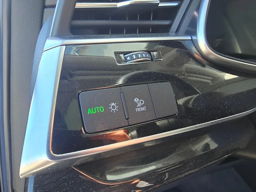 Used 2021 Night Black Audi Premium Plus image 15