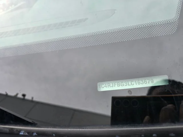 Used 2020 Blue Jeep Limited image 8