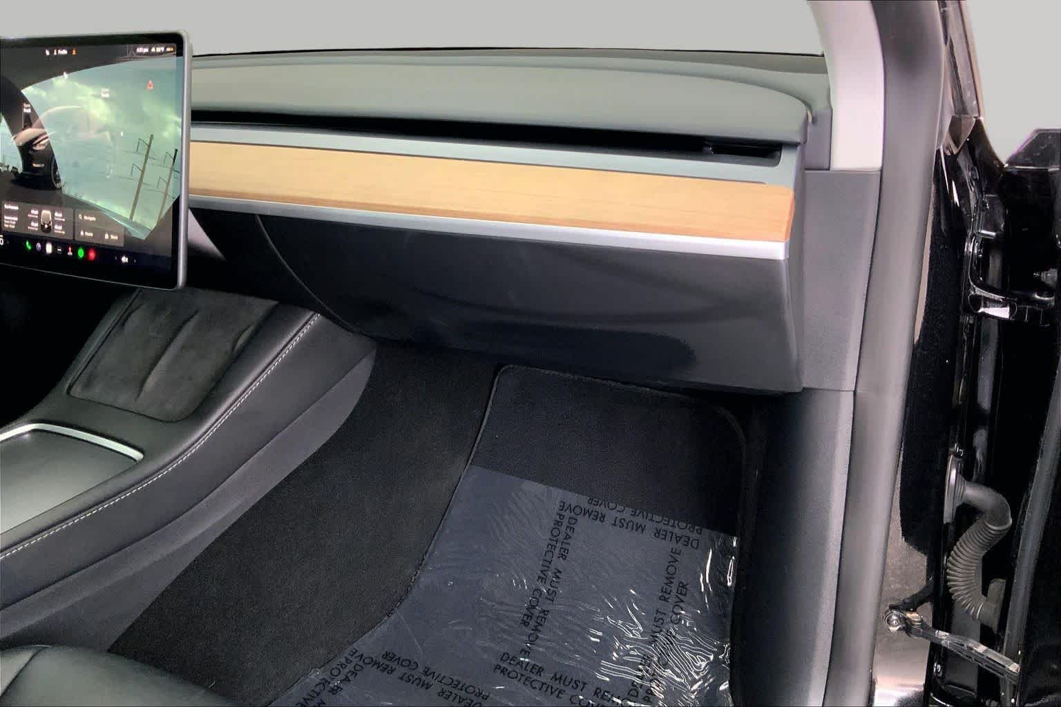 Used 2024 Stealth Grey Tesla Long Range image 17