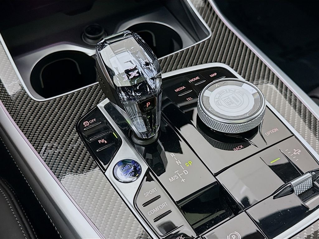 2024 BMW X7 ALPINA XB7 - Photo 17