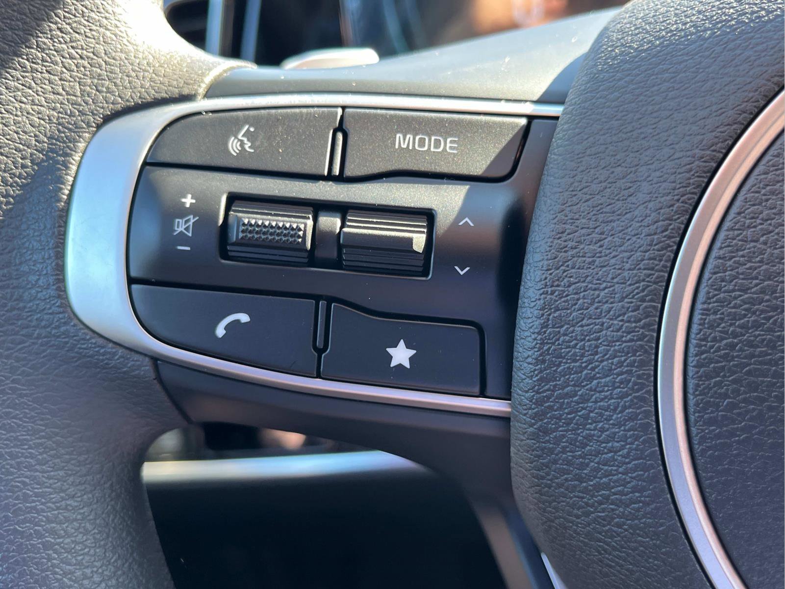 2025 Kia Sportage LX Hybrid - Photo 23