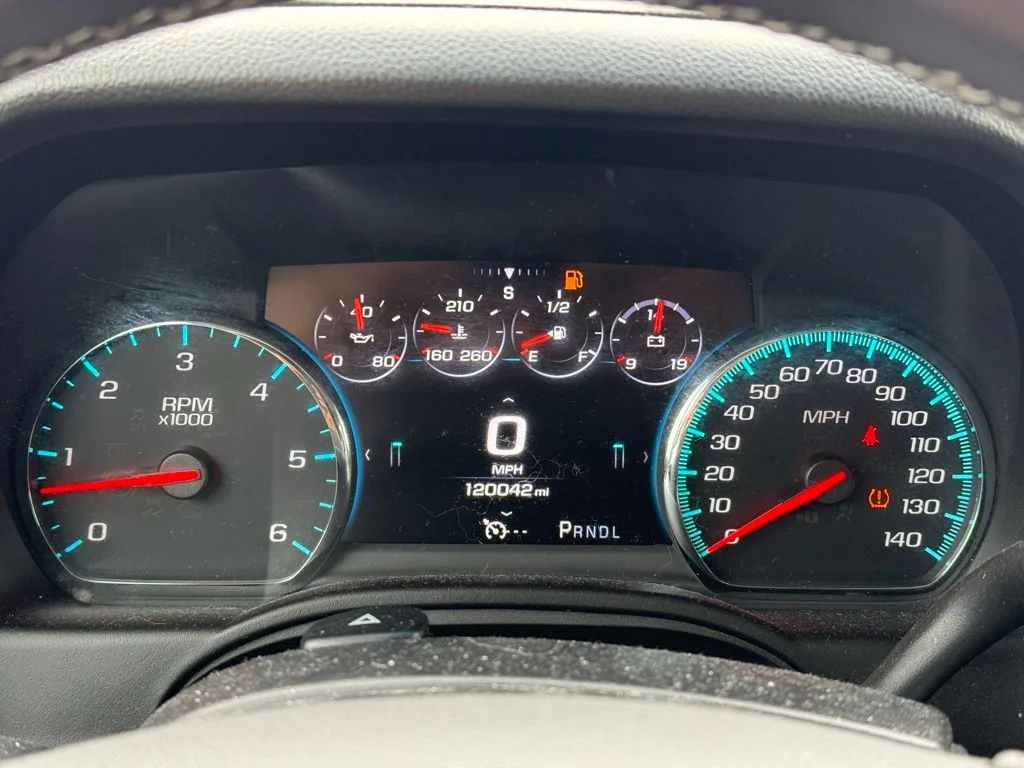 Used 2017 Silver Chevrolet LT image 10
