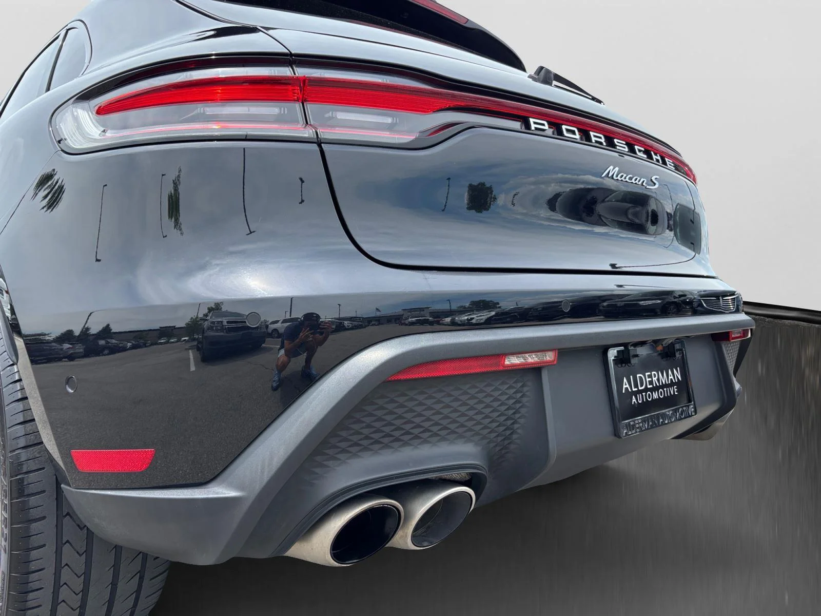 Used 2022 Jet Black Metallic Porsche S image 60