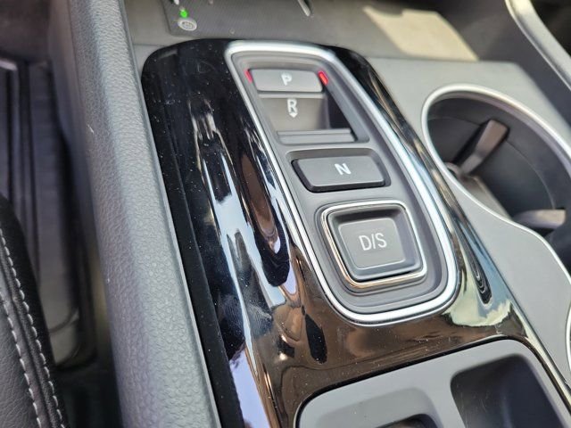 Used 2025 Crystal Black Pearl Honda Touring image 30
