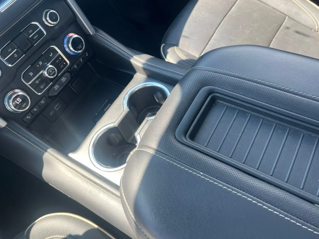 Used 2023 Silver GMC SLT image 19
