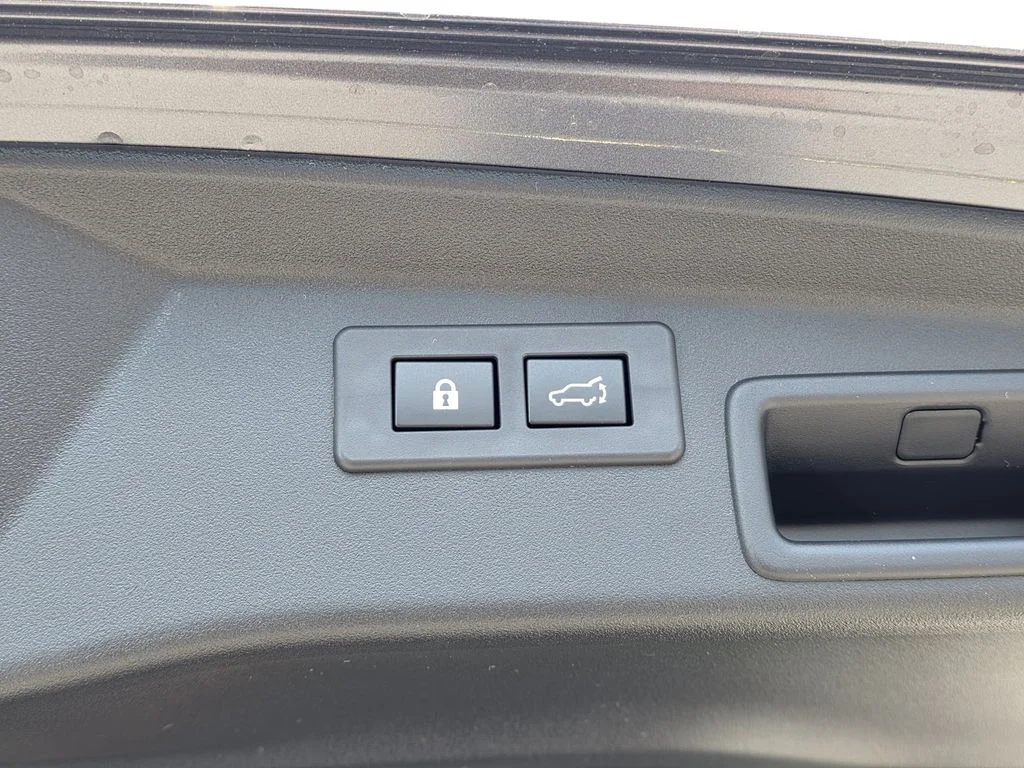 New 2026 MAGNETITE GRAY METALLIC Subaru Wilderness image 10