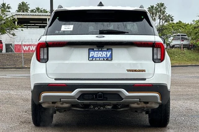 New 2026 Star White Metallic Tri-Coat Ford Tremor® image 30