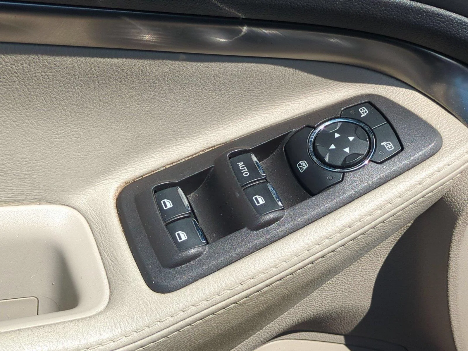 Used 2015 Tuxedo Black Metallic Ford Base image 16