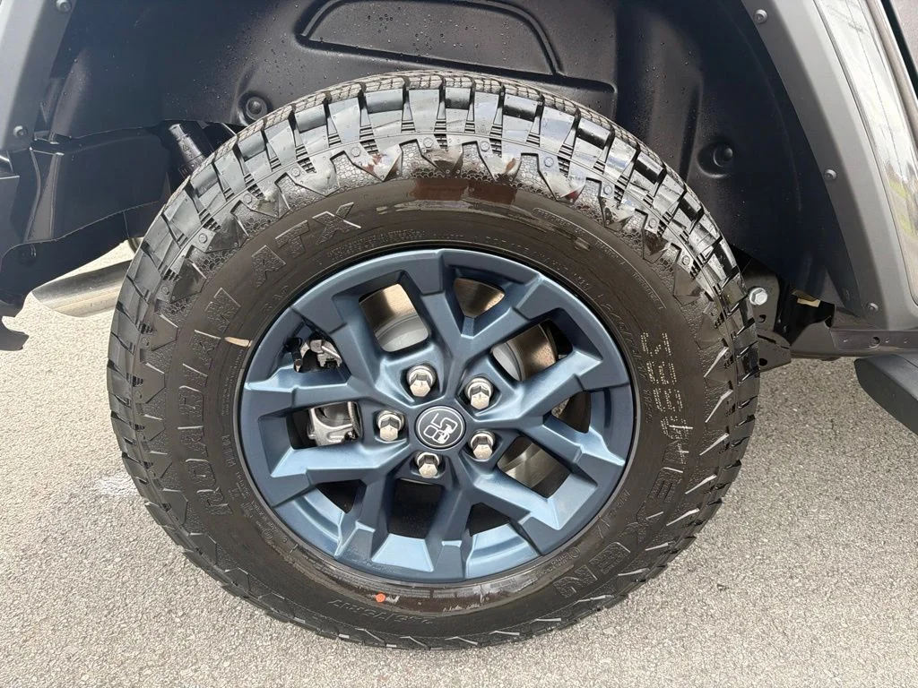 New 2026 Granite Crystal Metallic Clear-Coat Exterior Paint Jeep 85th Anniversary Edition image 13