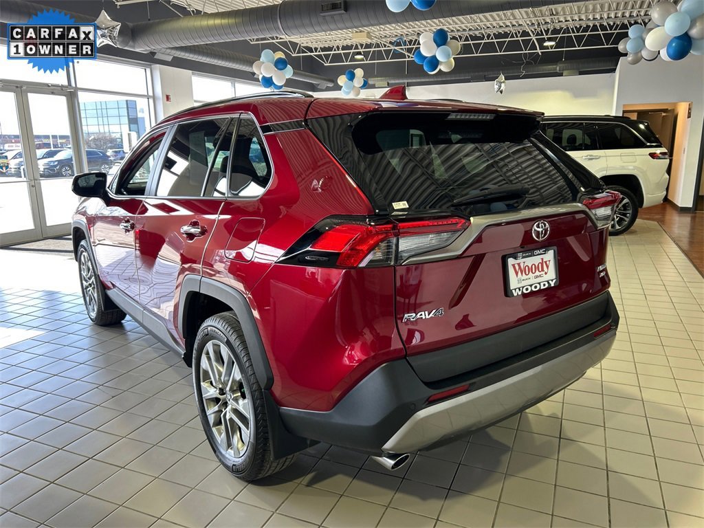 2025 TOYOTA RAV4 - Image 5