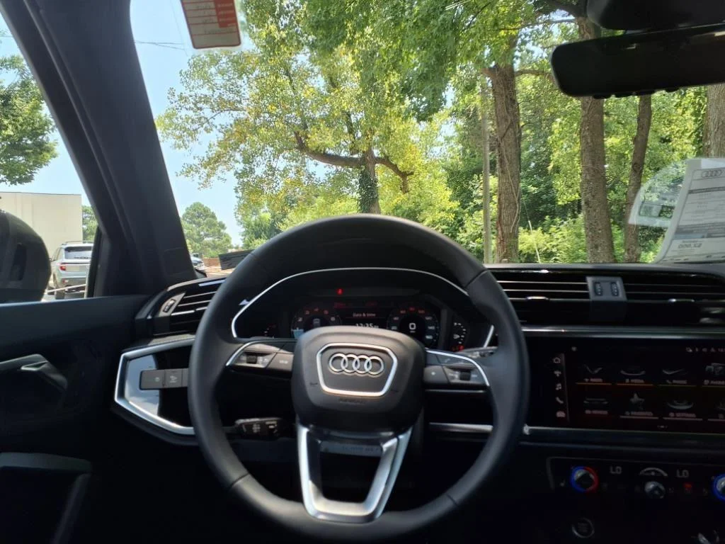 Certified Used 2025 Chronos Gray Metallic Audi S line Premium image 9