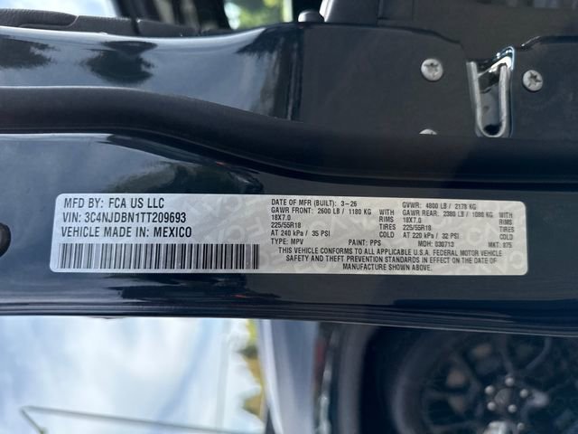 New 2026 Fathom Blue Pearl-Coat Exterior Paint Jeep Latitude image 16
