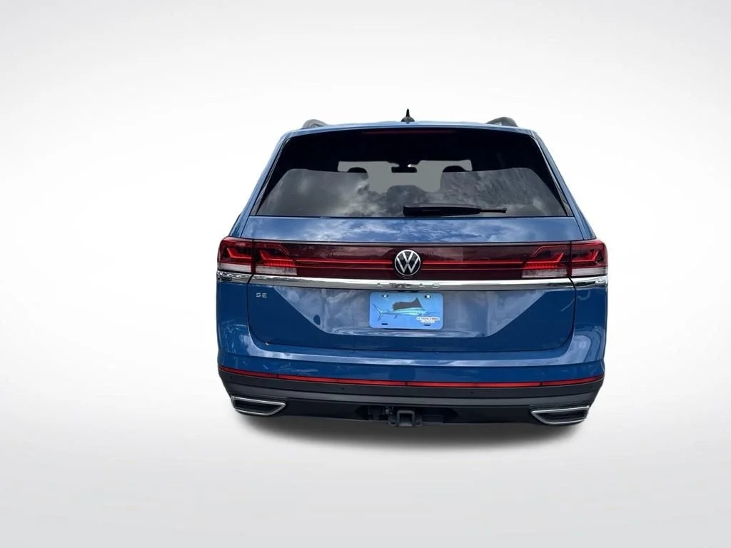 Used 2026 Mountain  Lake Blue Metallic Volkswagen 2.0T SE w/Technology image 7