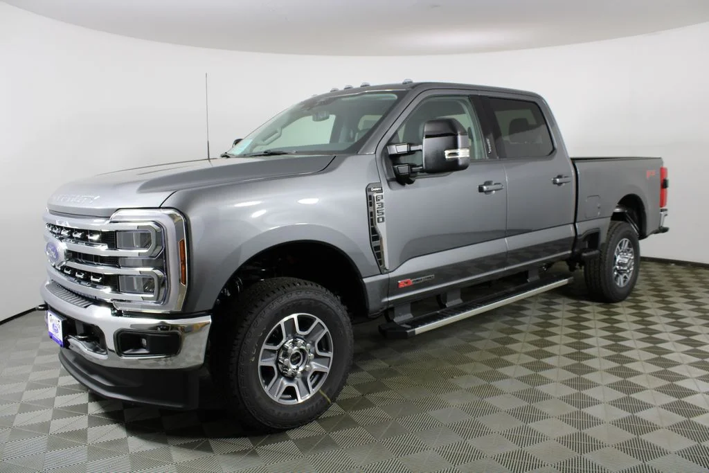 New 2026 Carbonized Gray Metallic Ford Lariat image 3