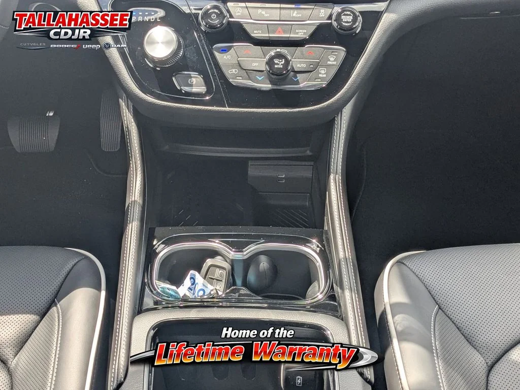 2026 Chrysler Pacifica Limited - Photo 22
