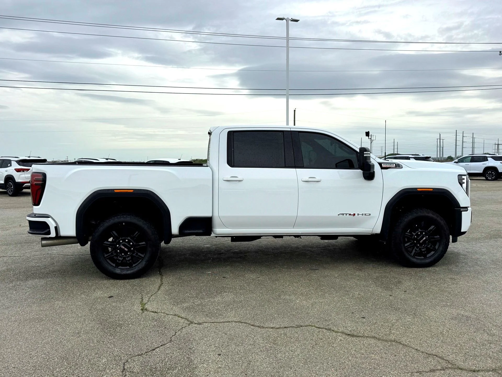 Used 2025 Summit White GMC AT4 image 6