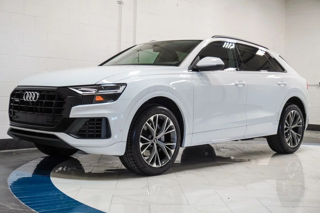 Used 2022 White Audi 55 Premium image 4