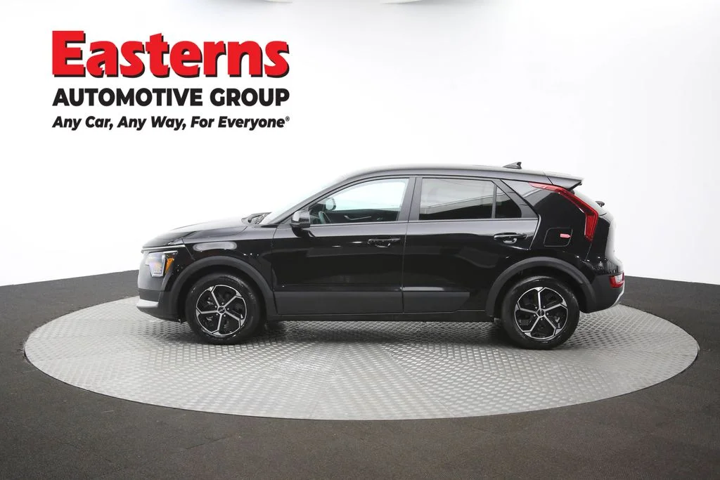 Used 2025 Black Kia LX image 47