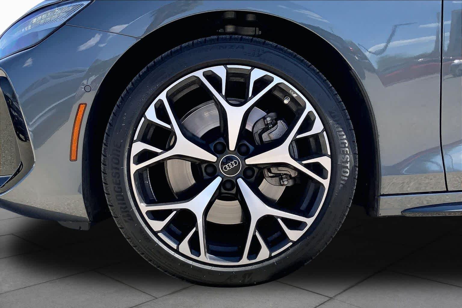 Certified Used 2026 Daytona Gray Pearl Effect Audi Premium Plus image 10