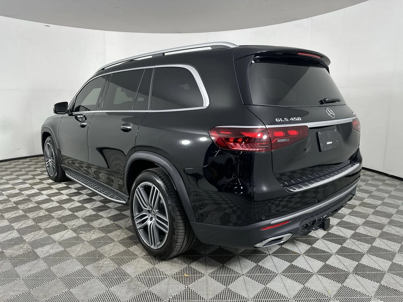 2024 Mercedes-Benz GLS Base - Photo 6