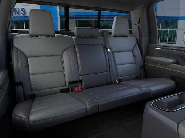 2026 Chevrolet Silverado 2500 HD ZR2 - Photo 17