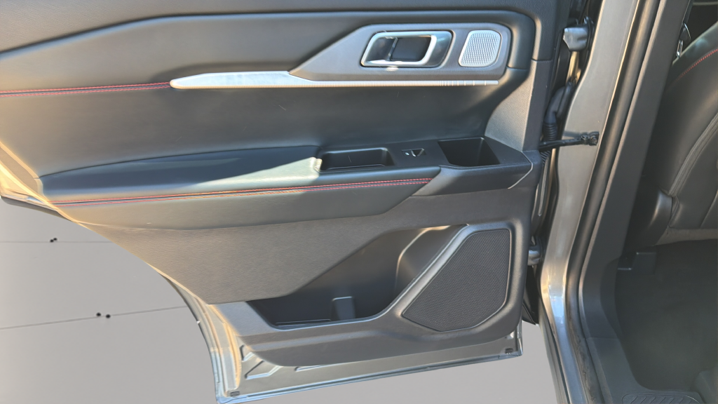 Used 2025 Gray Ford ST image 24