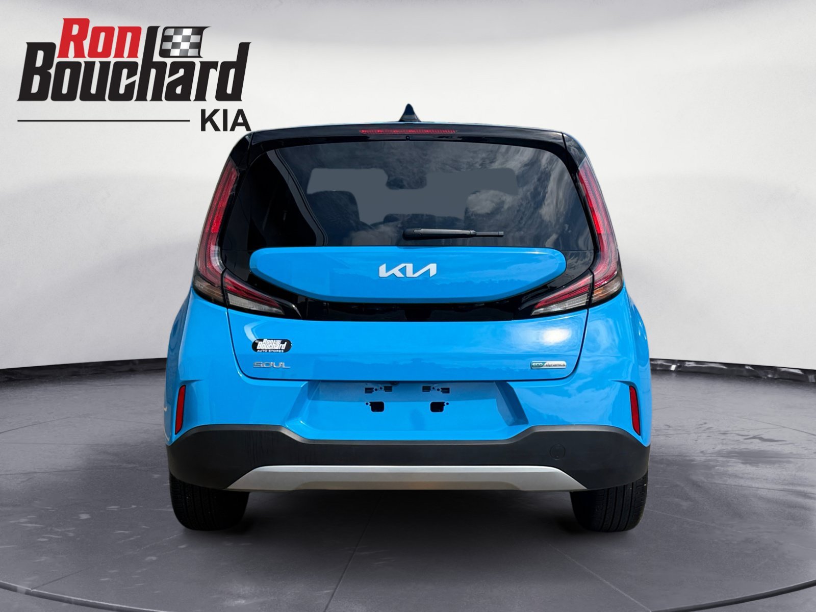 Used 2023 Surf Blue Kia EX image 3