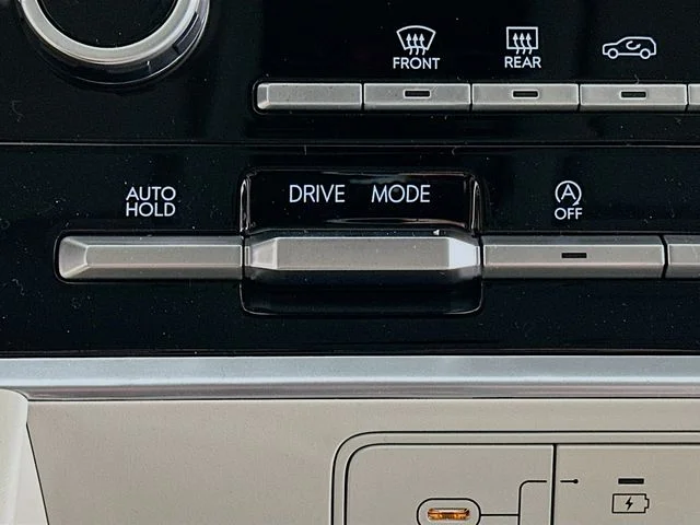 New 2026 Silver Hyundai SE image 17