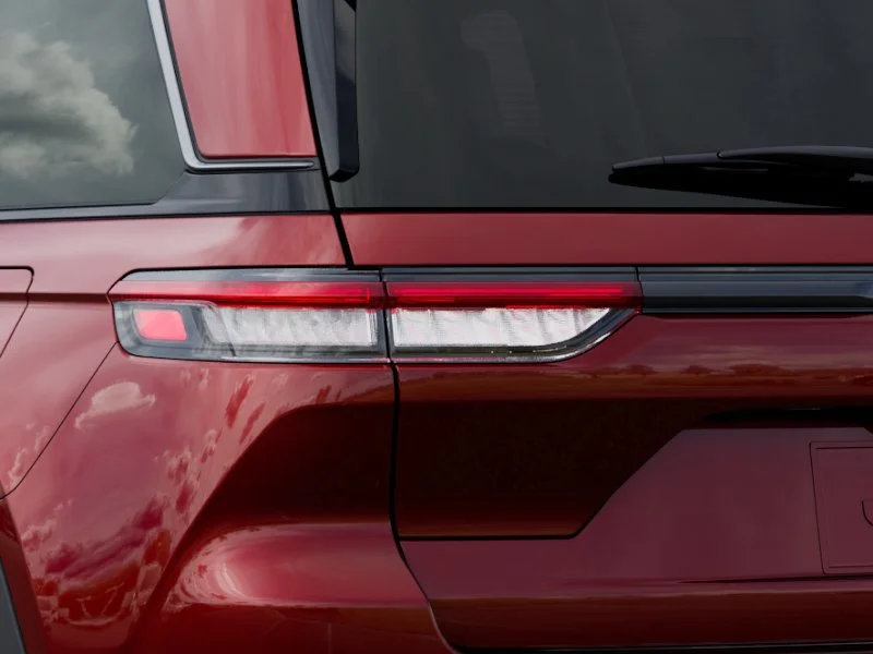 New 2026 Velvet Red Pearlcoat Jeep Altitude image 9