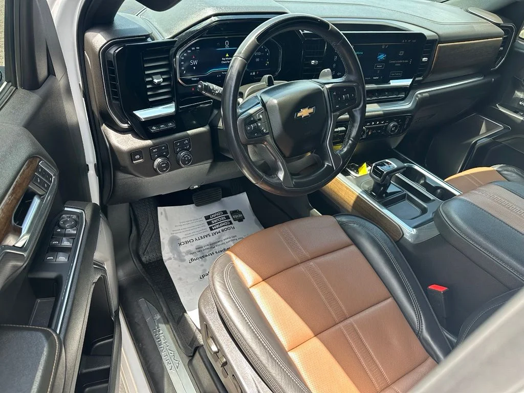 2024 Chevrolet Silverado 1500 High Country - Photo 12