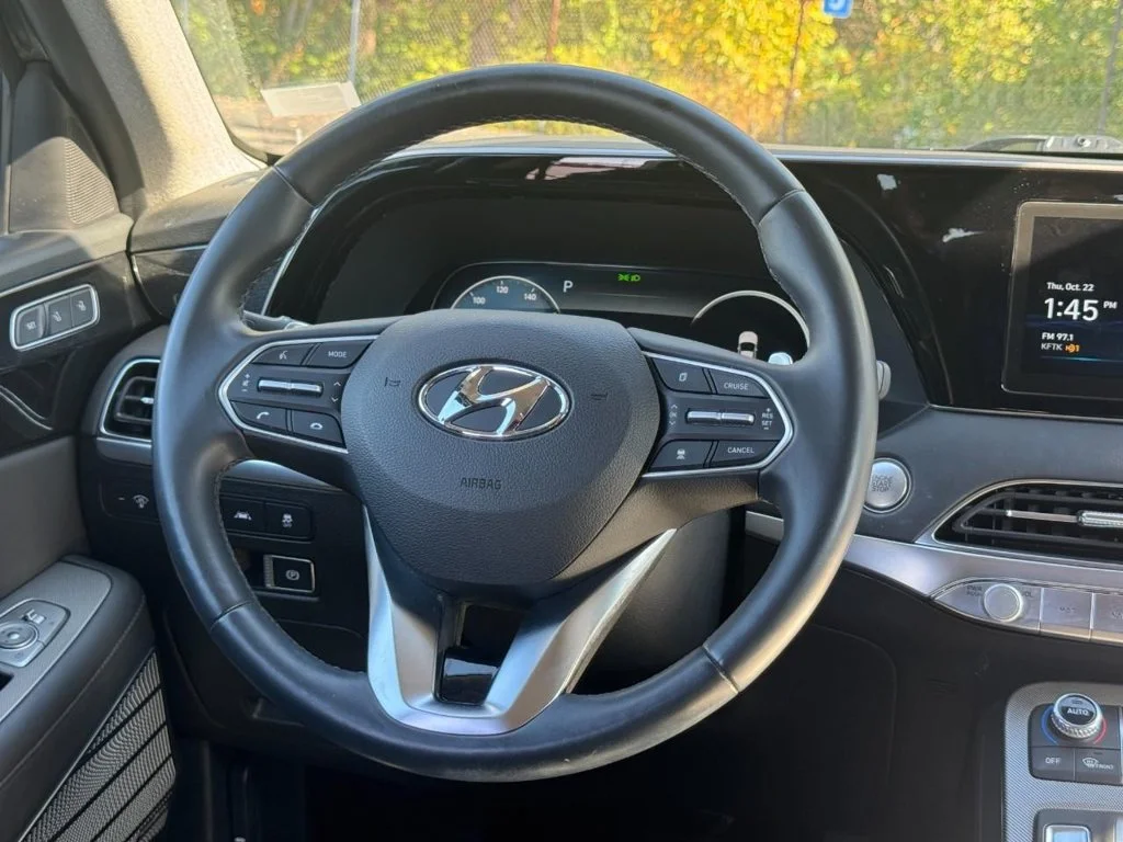 Used 2022 Gray Hyundai Limited image 14