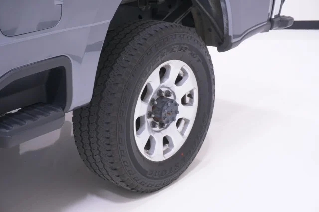 Used 2024  Ford XLT image 9
