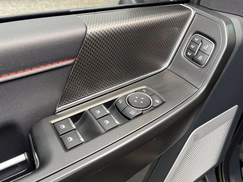 Used 2025 Green Ford Raptor image 13