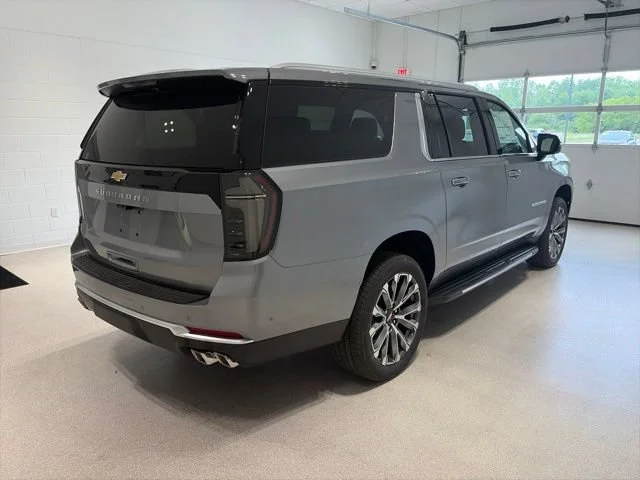 New 2026 Sterling Gray Metallic Chevrolet High Country image 6