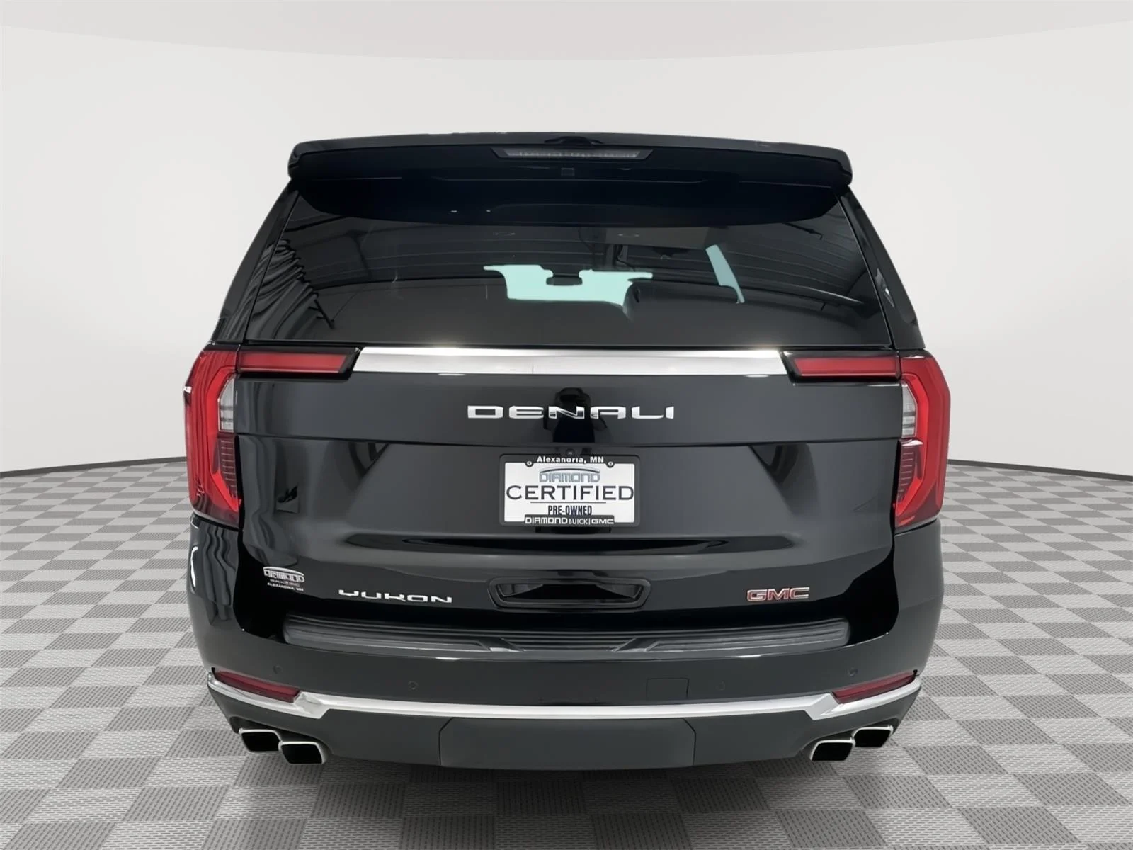 Used 2025 Onyx Black GMC Denali image 4