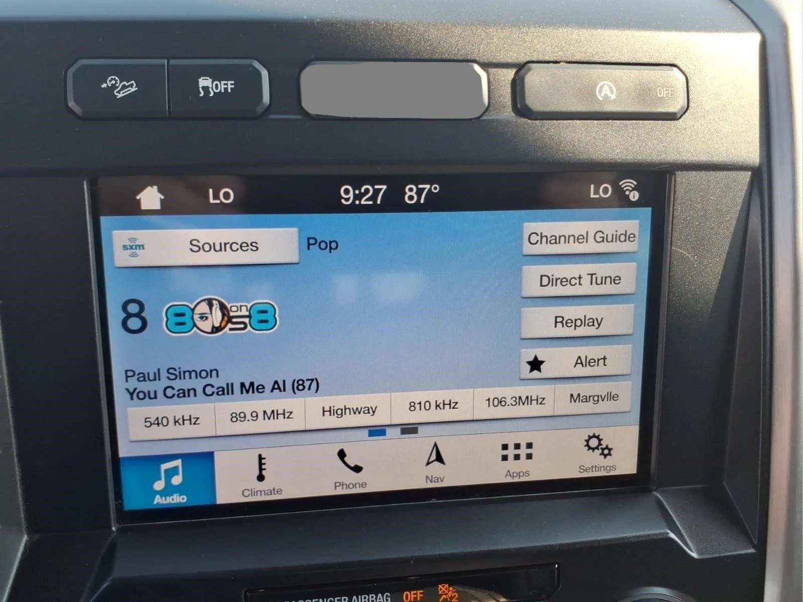 Used 2019 Magnetic Ford Platinum image 23
