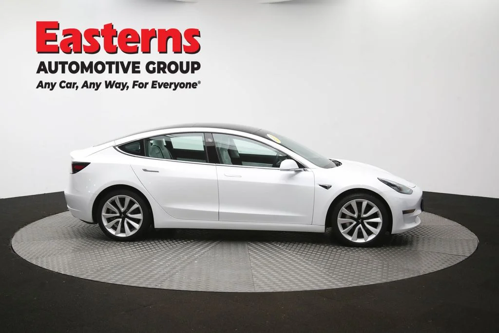 Used 2019 White Tesla Long Range image 40