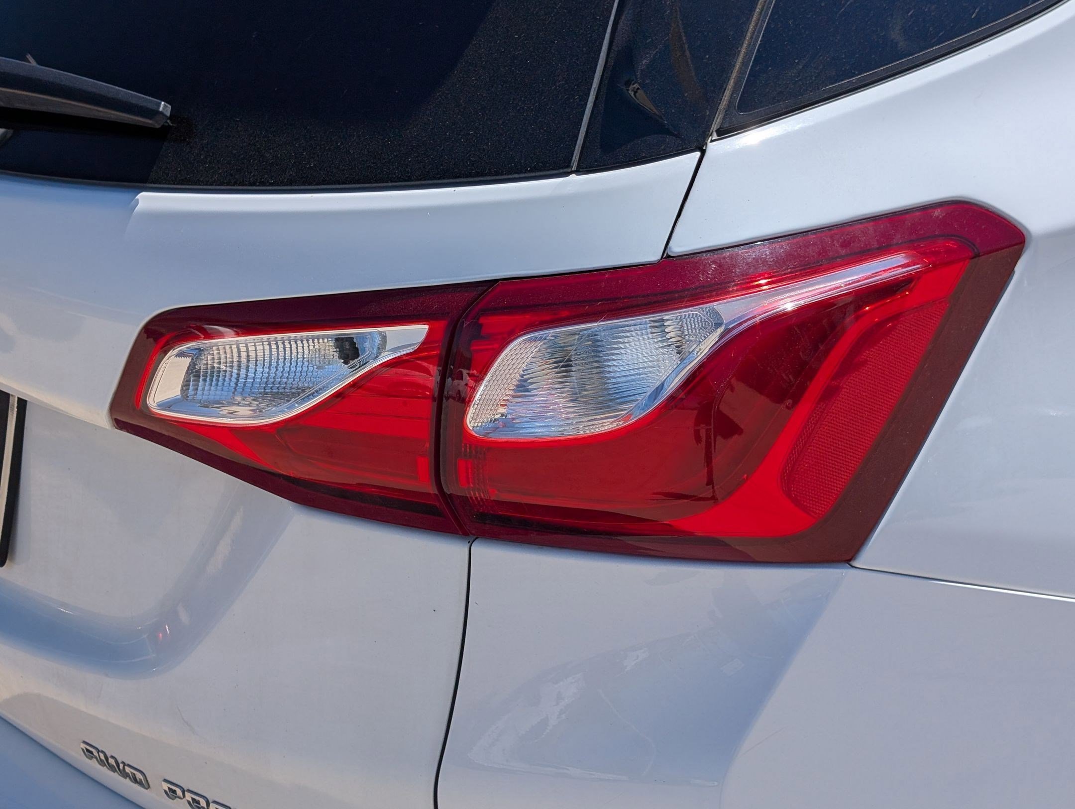 2020 Chevrolet Equinox Premier - Photo 11