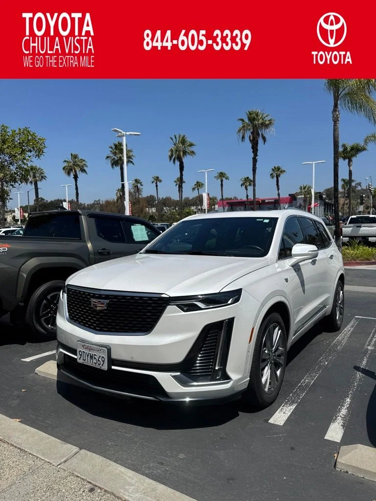 2022 Cadillac XT6 Premium Luxury Auto's photo