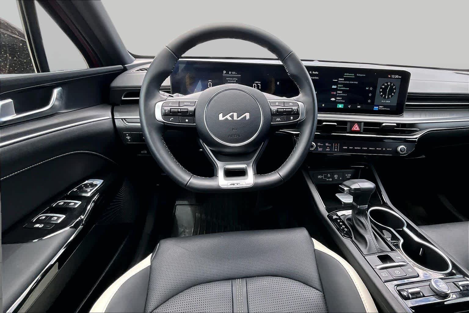 2026 Kia K5 GT-Line - Photo 6