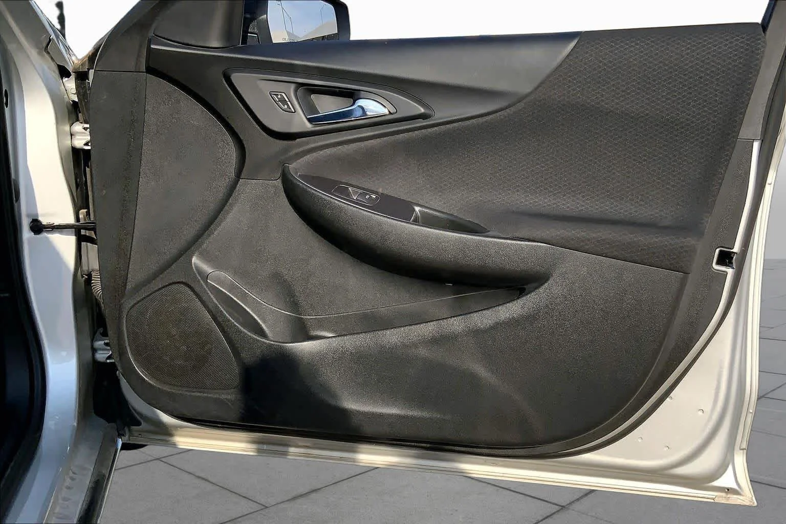 Used 2021 Silver Ice Metallic Chevrolet LS image 21