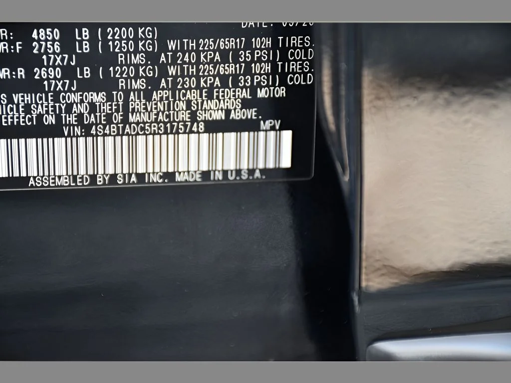 Certified Used 2024 Crystal Black Silica Subaru Premium image 27