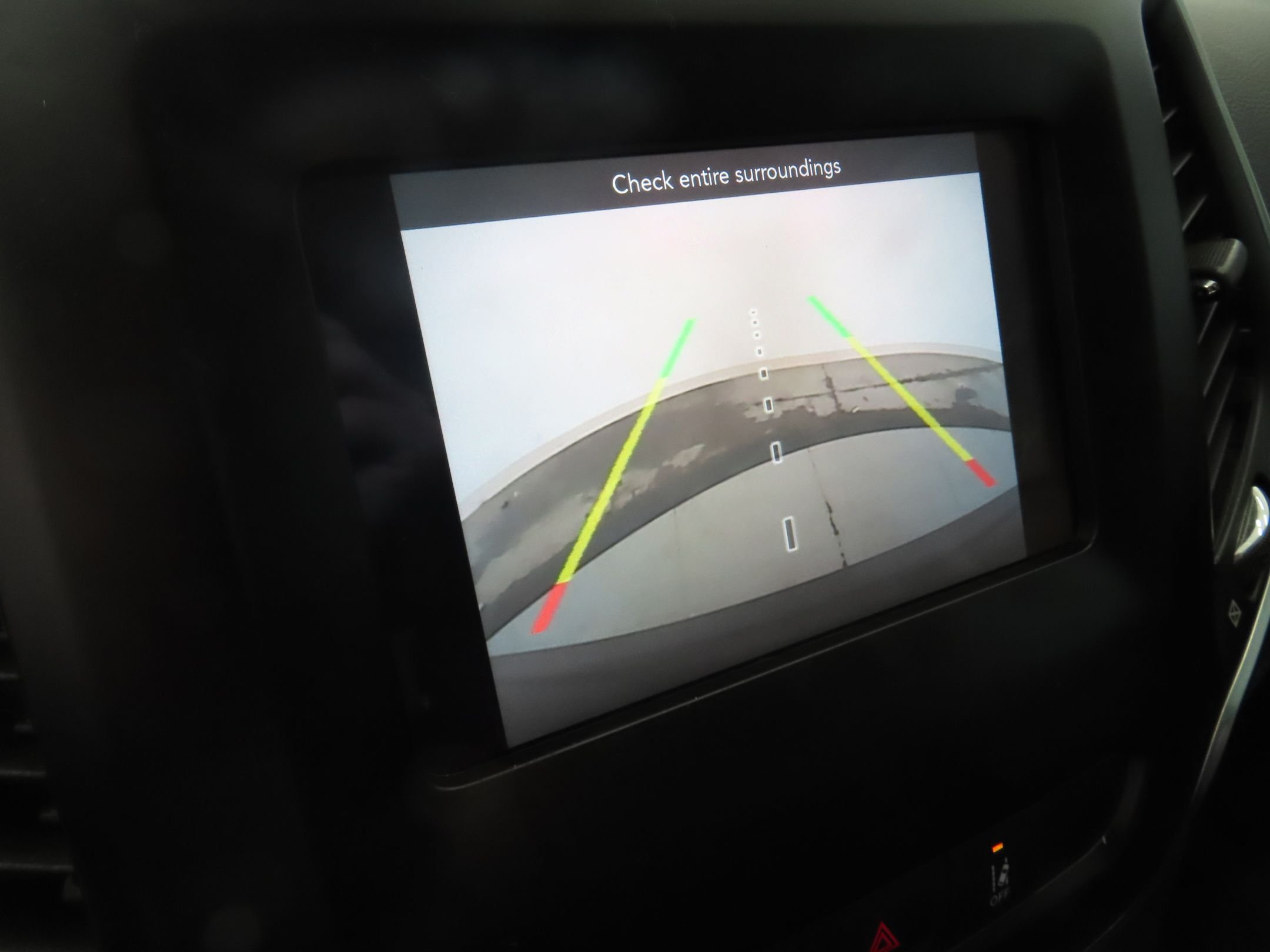 Used 2021 Black Jeep Latitude Plus image 18