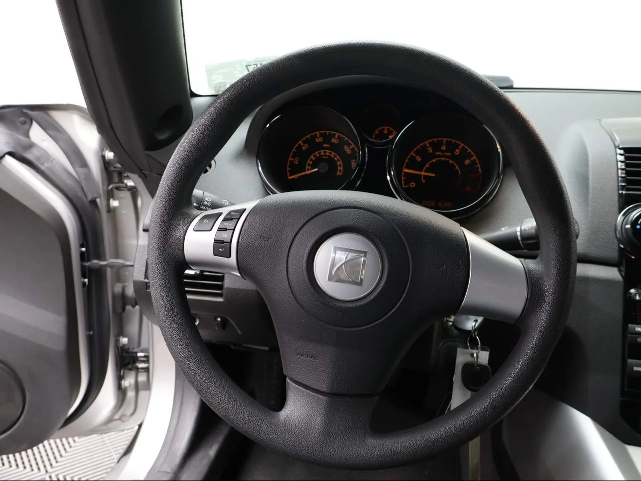 Used 2007 Silver Pearl Saturn  image 10