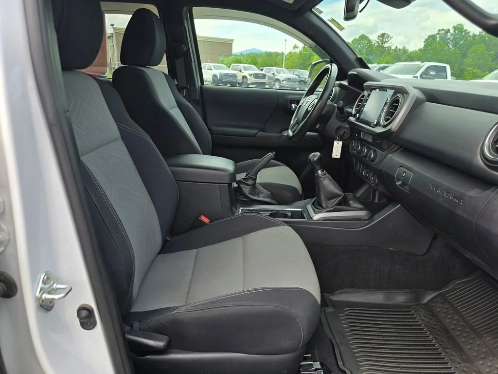 2021 Toyota Tacoma TRD Sport - Photo 28