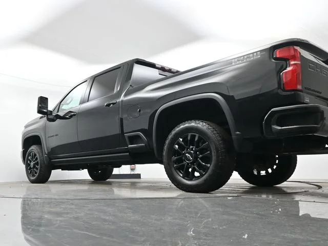 Used 2025 Black Chevrolet LTZ image 29