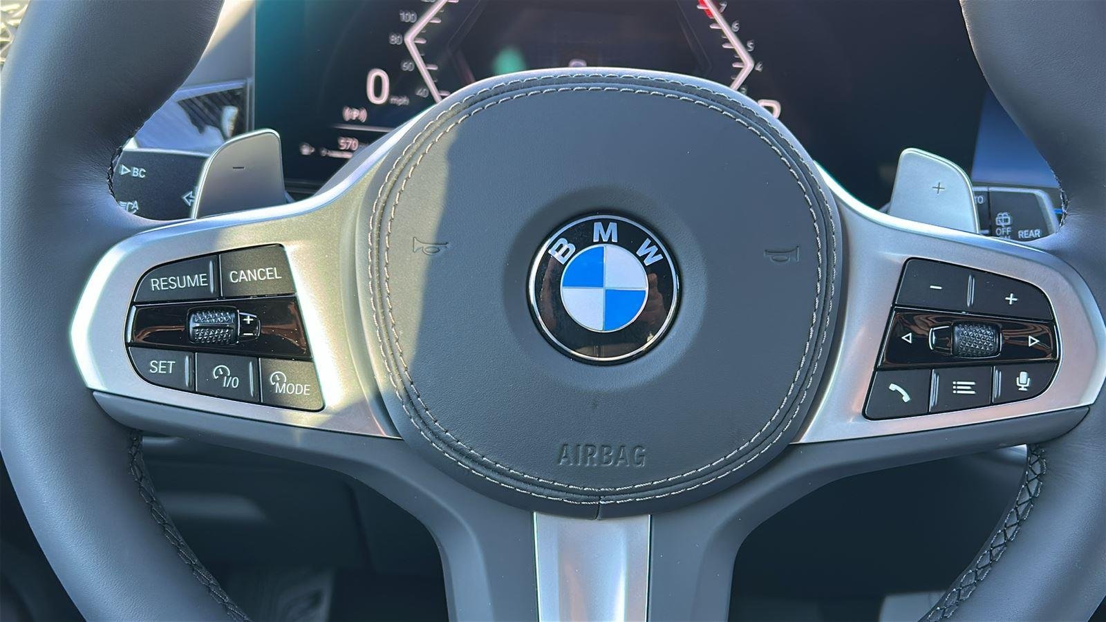 New 2026 Skyscraper Grey Metallic BMW xDrive40i image 12
