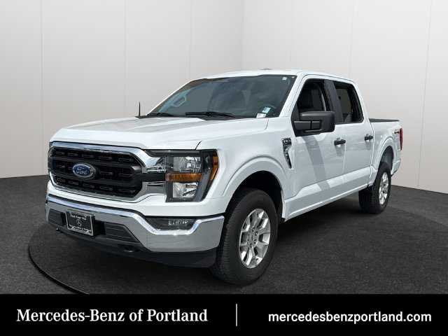 Used 2023 Oxford White Ford XLT image 1