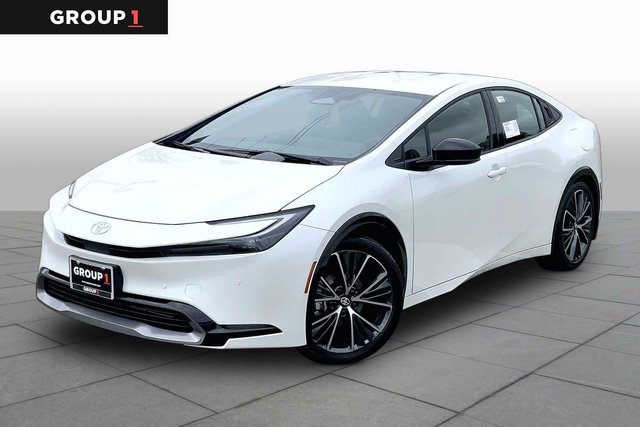 2027 Toyota Prius XLE